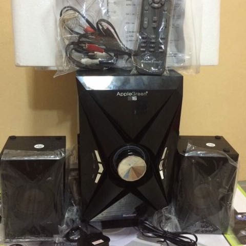 Apple clearance green speaker