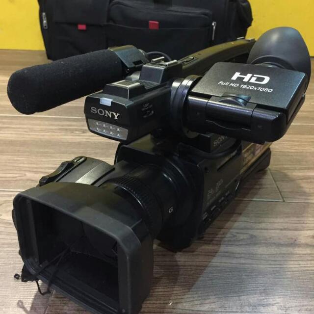 2nd Hand SONY HXR MC2500 Camcorder, Photography, Cameras on Carousell