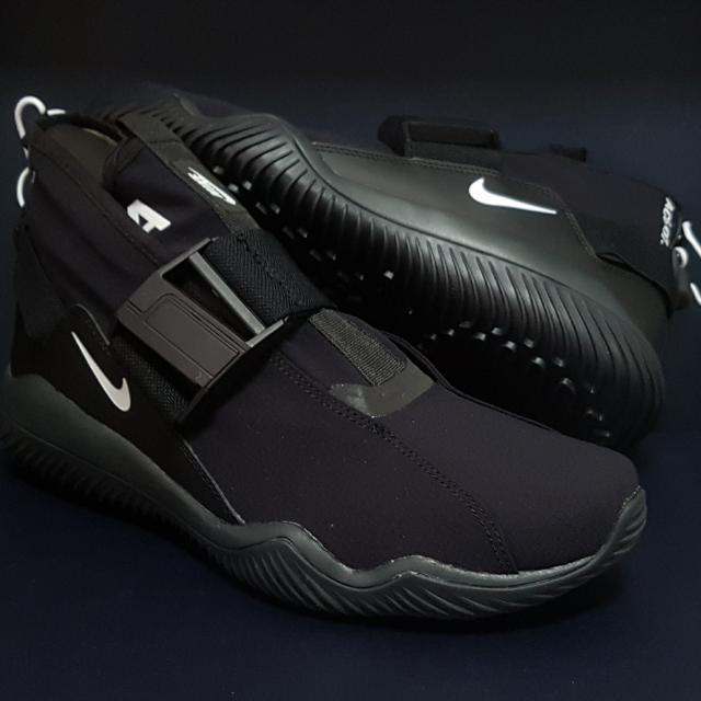 nike acg komyuter black