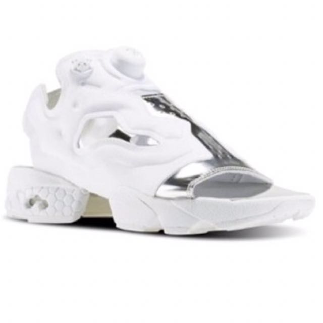 reebok instapump sandal