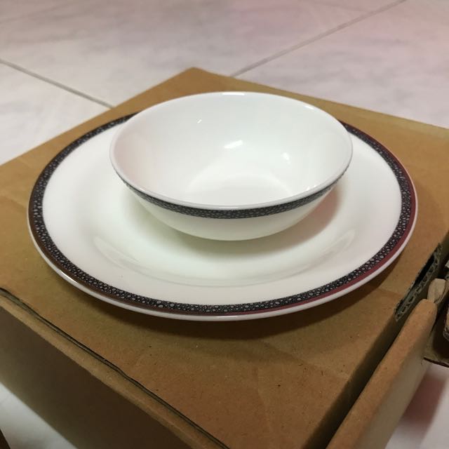 Singapore Airlines SQ First Class Small Bowls & Small Plates, TV & Home