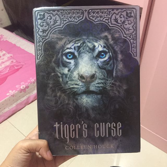 Tiger S Curse By Colleen Houck Book 1 Hardcover Inggris Books Stationery Books On Carousell
