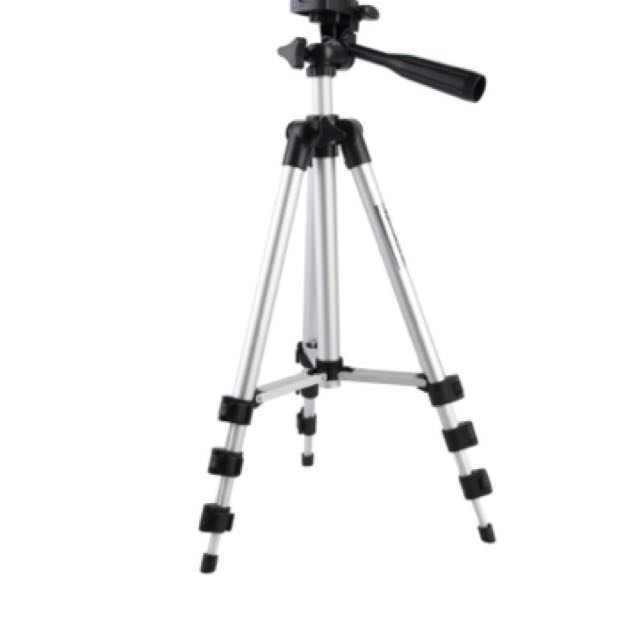 Universal Digital/Video Camera Camcorder Tripod Stand (Category: Video Cameras) located in Taytay. Submitted by victoria.shop1 (Listing ID 108262585, Image 3). Description: .