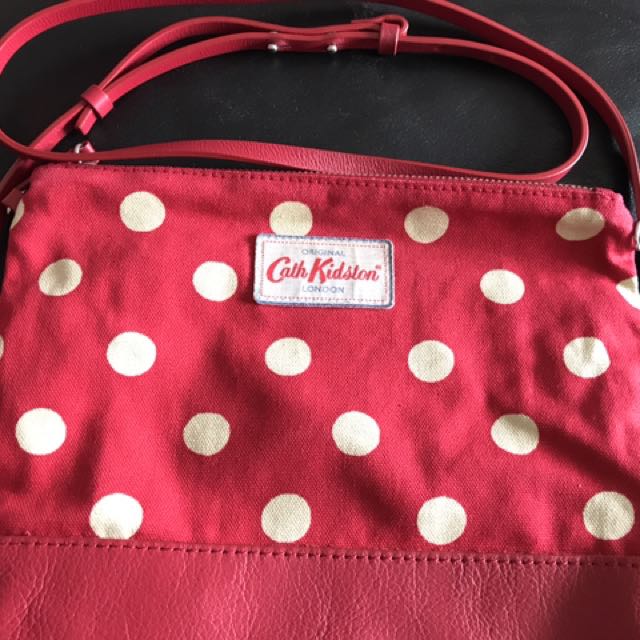 Cath Kidston Sling Bag, Bulletin Board, Looking For on Carousell