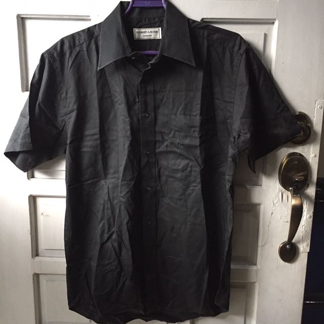 Hardy Amies Button Down Polo (Category: Tshirts & Polo Shirts ) located in Manila. Submitted by artsygunda (Listing ID 108499237, Image 1). Description: .