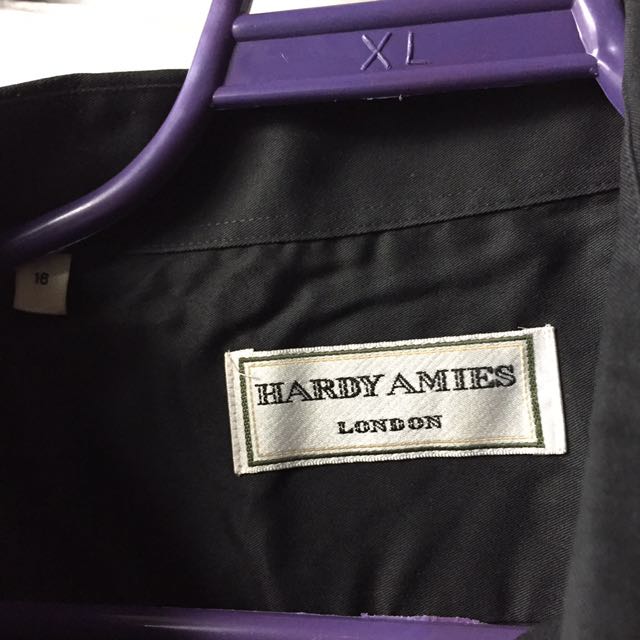 Hardy Amies Button Down Polo (Category: Tshirts & Polo Shirts ) located in Manila. Submitted by artsygunda (Listing ID 108499237, Image 3). Description: .