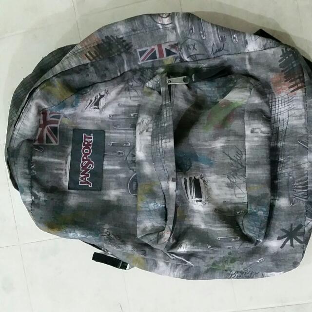 Jansport backpack (Category: Backpacks) located in Silang. Submitted by janvislockerph (Listing ID 108563205, Image 1). Description: .