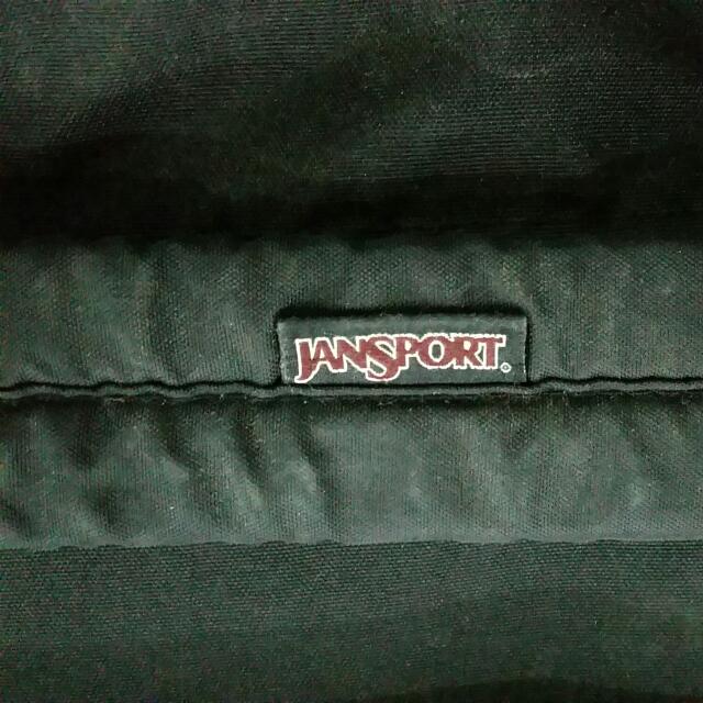 Jansport backpack (Category: Backpacks) located in Silang. Submitted by janvislockerph (Listing ID 108563205, Image 3). Description: .