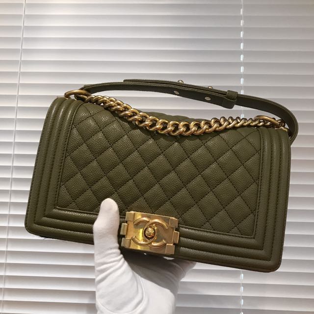 Like new Chanel BoyChanel Caviar leather Olive green Matte Ghw