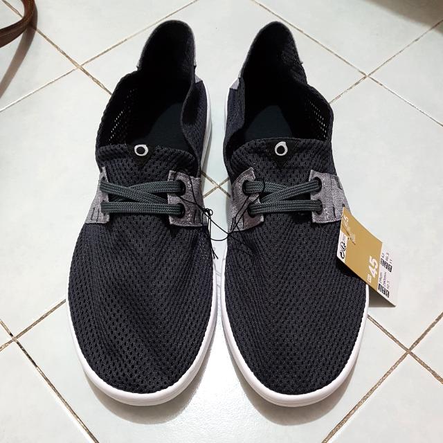 Men s beach shoes Men s Fashion Footwear Casual shoes on Carousell