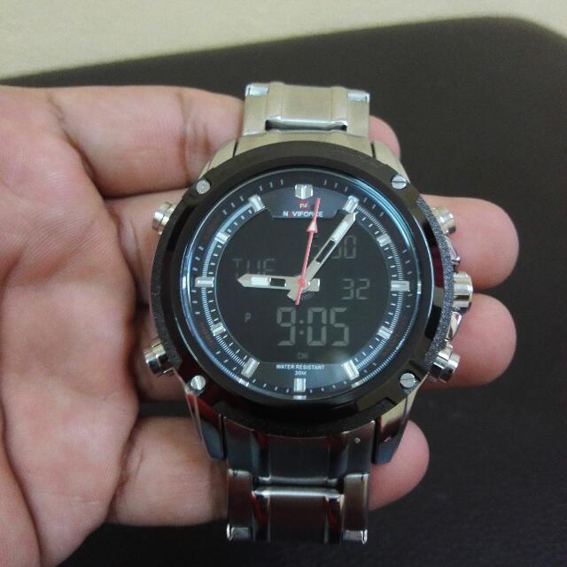 Naviforce watch 9050 online