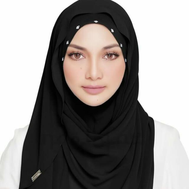 Tudung Vietnam, Women's Fashion, Muslimah Fashion, Hijabs on Carousell