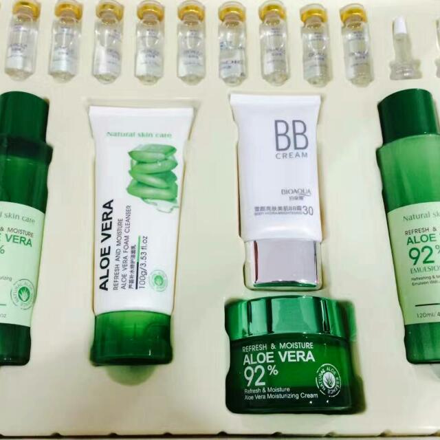 aloe vera refresh and moisture