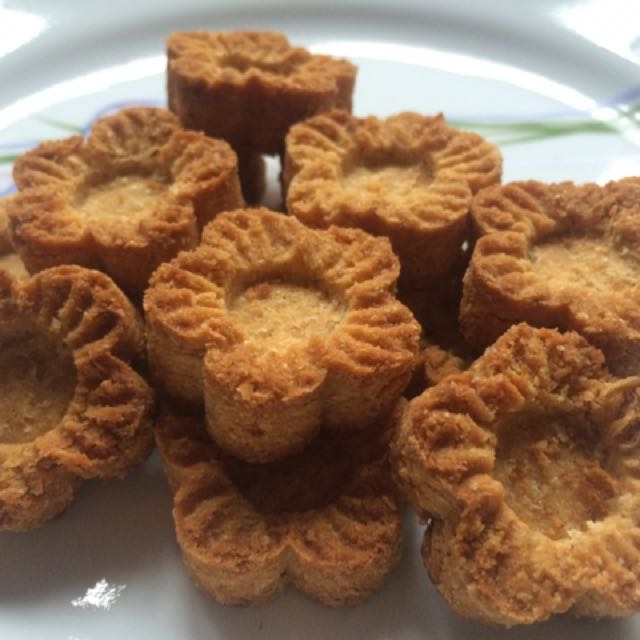 Biskut Kelapa Cina Food Drinks Baked Goods On Carousell