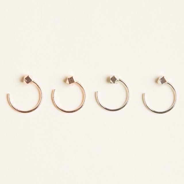 Brandy melville top star hoop earrings