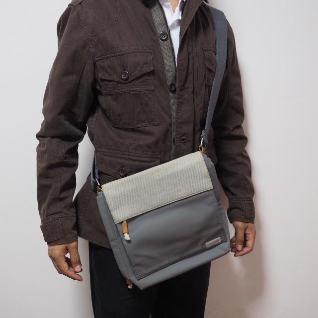 Skagen sling bag on sale