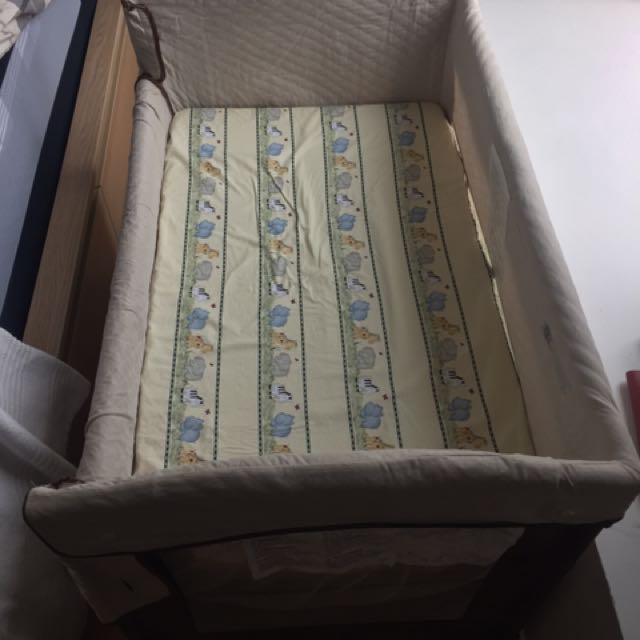 Arm's Reach CoSleeper, Babies & Kids, Babies & Kids Fashion on Carousell