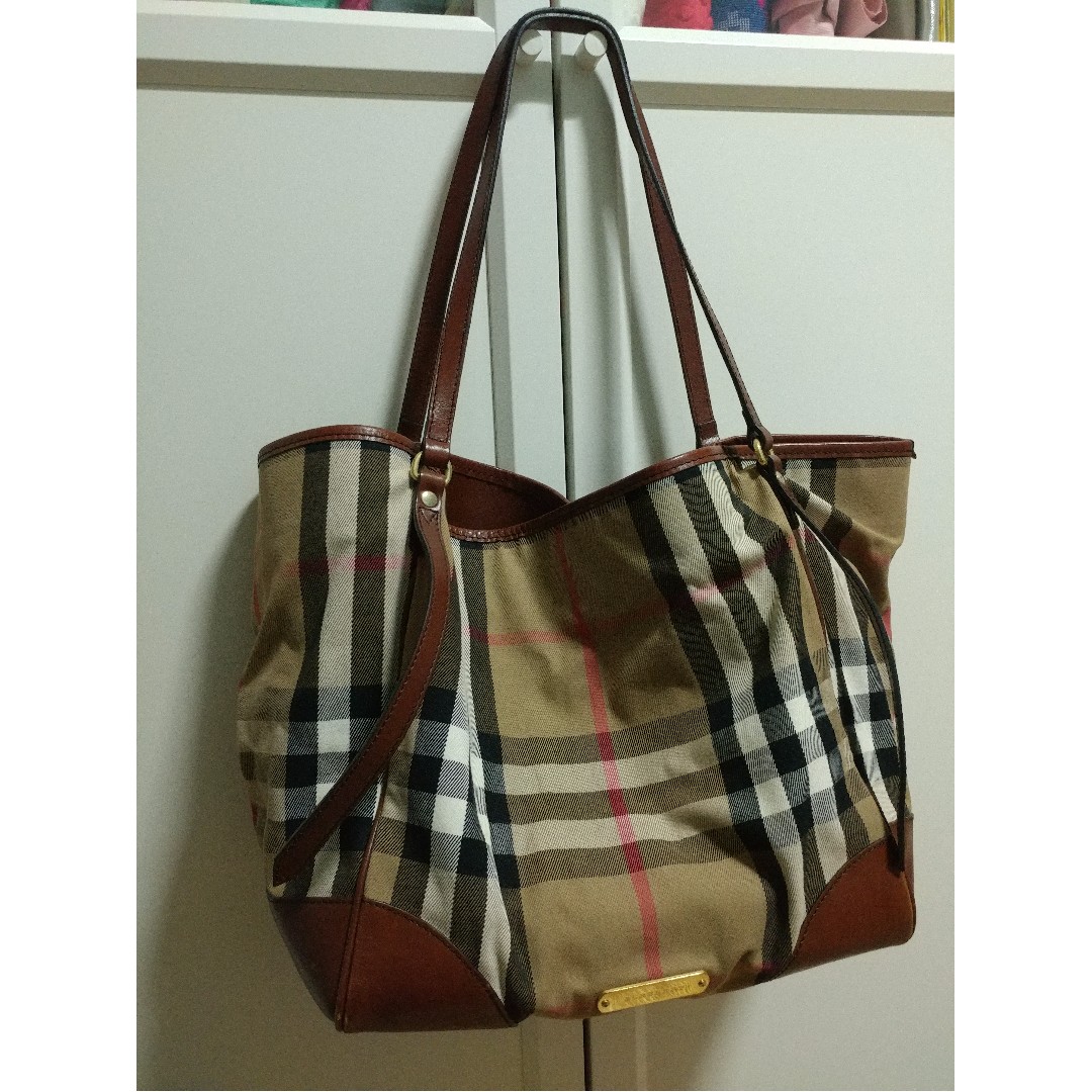 large burberry tote
