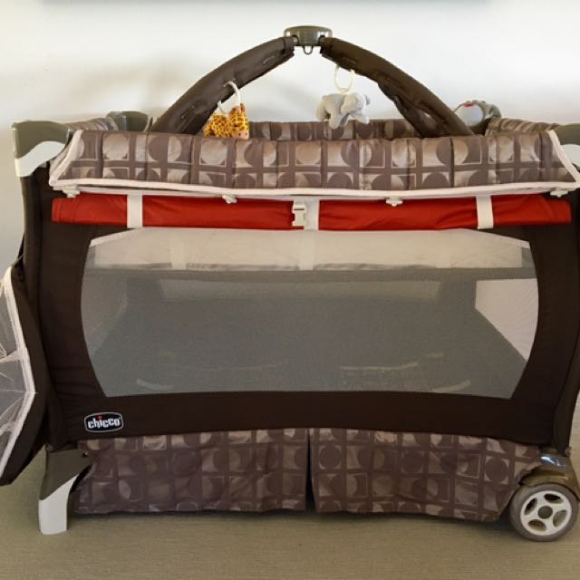 chicco portable cot
