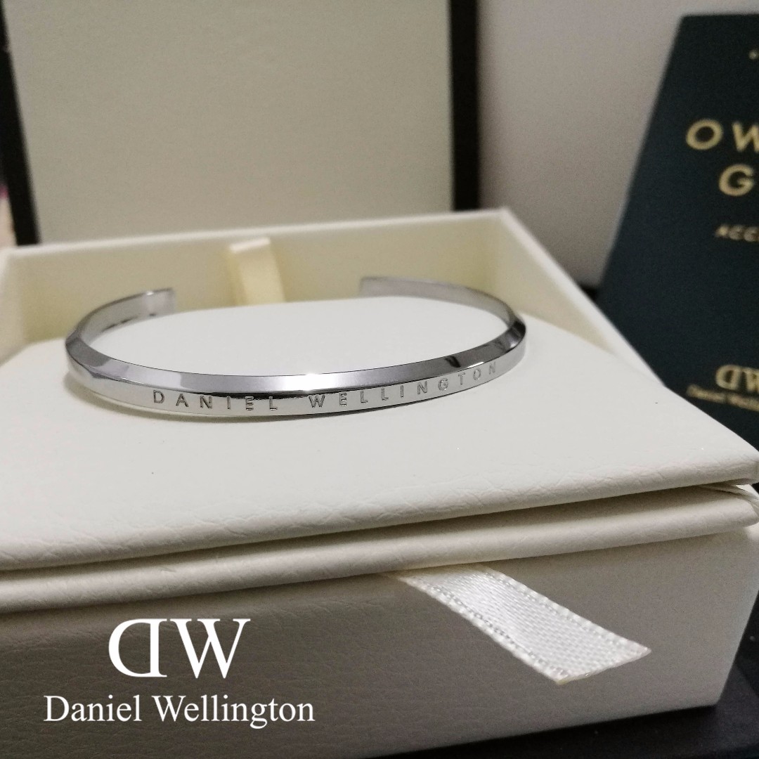 Daniel wellington clearance premium