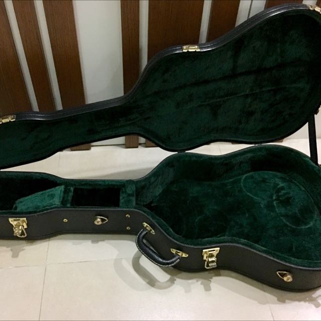 Hard Guitar Case, Hobbies & Toys, Music & Media, Music Accessories on