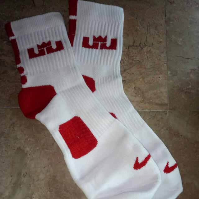 chaussette lebron james