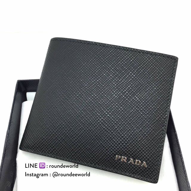 Prada Monochrome Saffiano Leather bag., Luxury, Bags & Wallets on Carousell