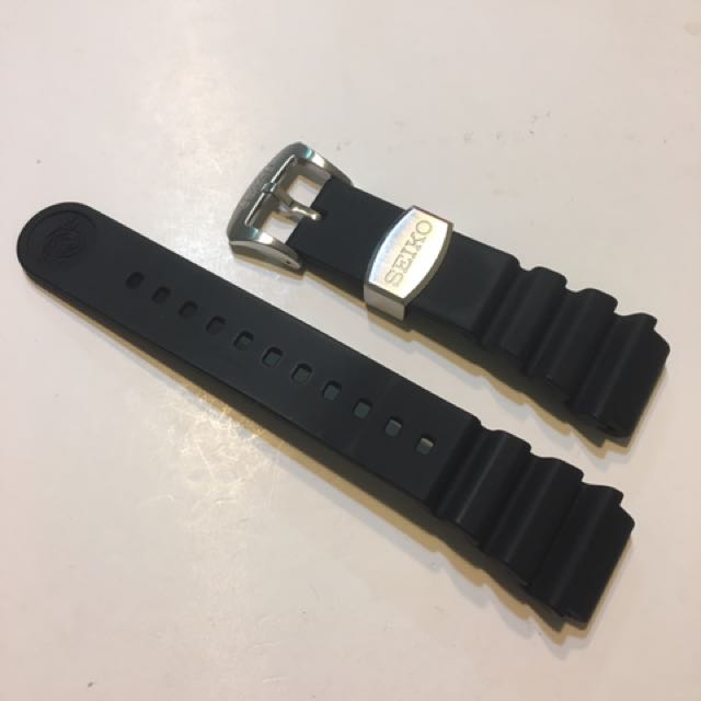 Original Seiko Rubber Strap 22mm, Mobile Phones & Gadgets, Wearables &  Smart Watches on Carousell
