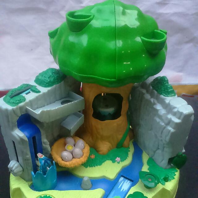 pokemon tree toy