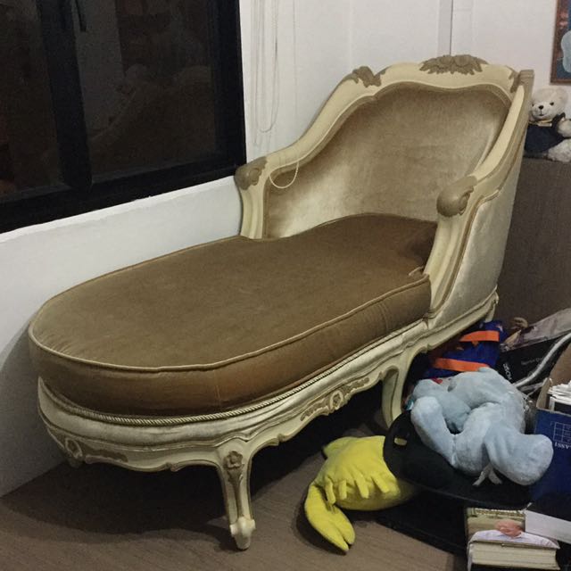 Vintage Divan, Babies & Kids, Baby Nursery & Kids Furniture, Childrens