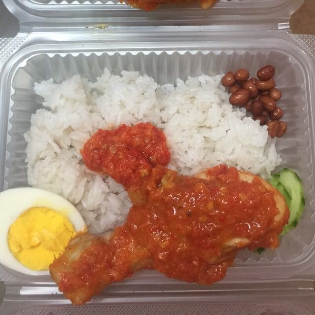 Halal Nasi Ayam Rica Rm 5 Foc Delivery Food Drinks Instant