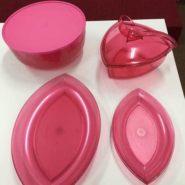 Tupperware Level Set, Furniture & Home Living, Kitchenware & Tableware