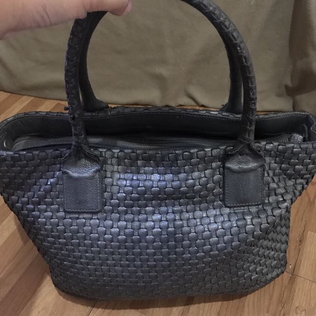 Maud Frizon Woven Bag (Category: Beach Bags) located in Makati City. Submitted by jslm06 (Listing ID 109169351, Image 1). Description: Big, functional, and sturdy bag. Need a little repair for the strings but generally ok..