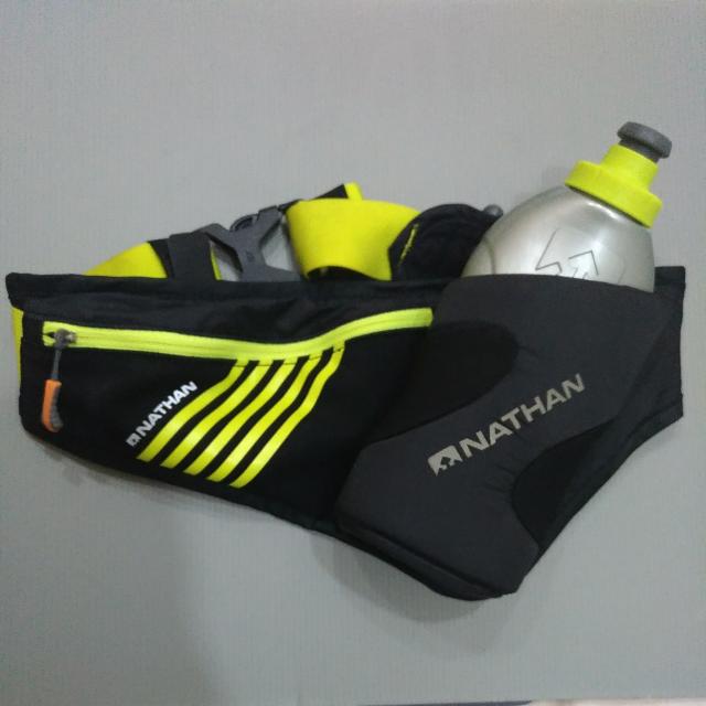 nathan waist pack
