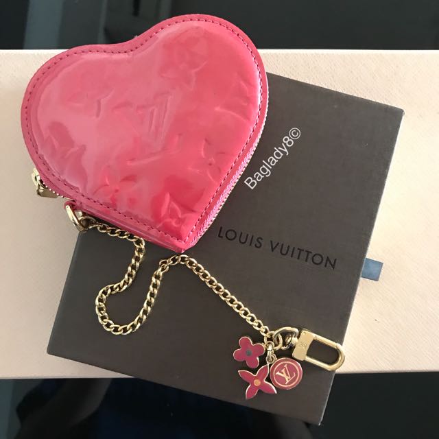 LV Heart Shaped Coin Purse, Women's Fashion, Bags & Wallets, Purses &  Pouches on Carousell