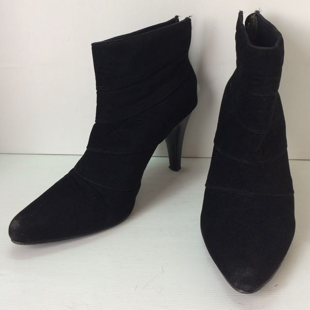 Absolutee Black High Heels Boots Sepatu Boot Hitam Hak Tinggi Fesyen Wanita Sepatu Di Carousell