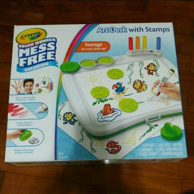 Crayola Color Wonder Mess Free Coloring Art Desk With Stamps