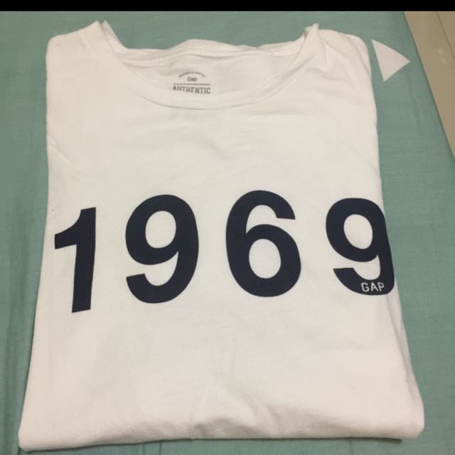 gap 1969 t shirt
