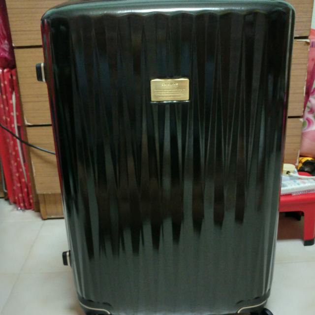 samsonite black label plutus