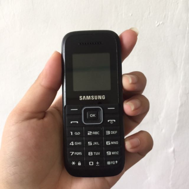 samsung keypad mobile with earphone