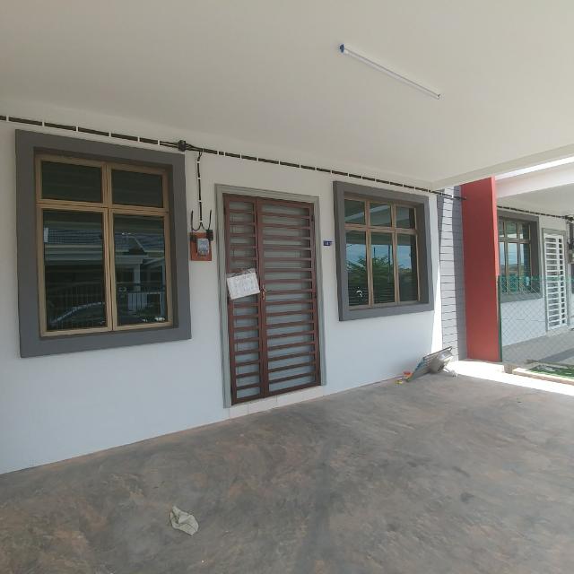 Tanjung Minyak Perdana Single Storey Terrace Property Rentals On Carousell
