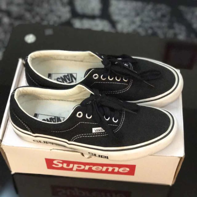 Supreme motion vans shop