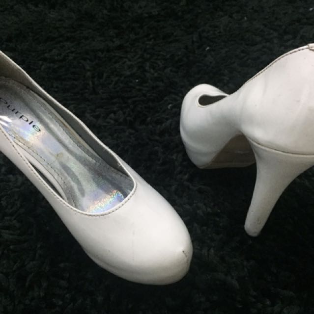 Highheels White Sepatu Putih Hak 10cm Fesyen Wanita Sepatu Di Carousell