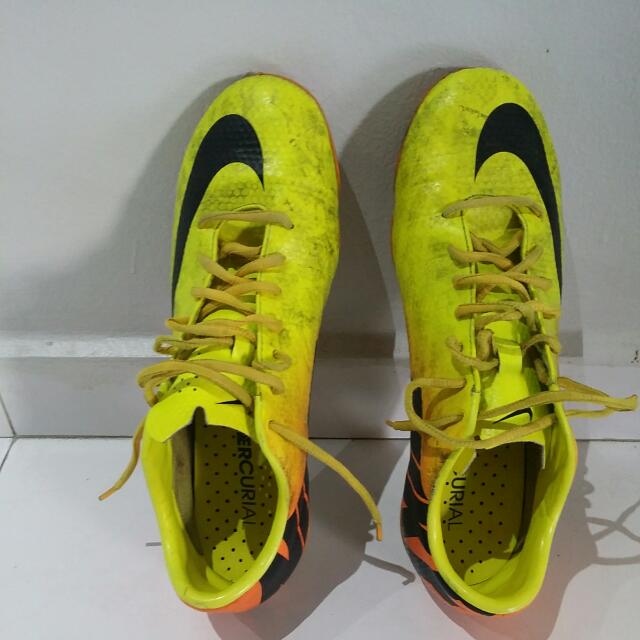 mercurial soccer boots price