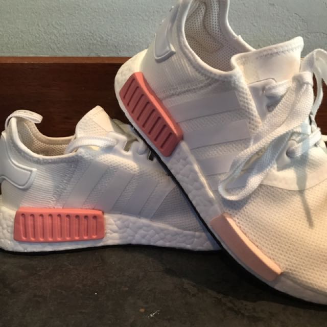 Nmd pink white deals light rose