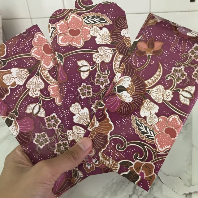 Sampul Surat Sempena Hari Raya Aidilfitri Bermotifkan Batik Flora