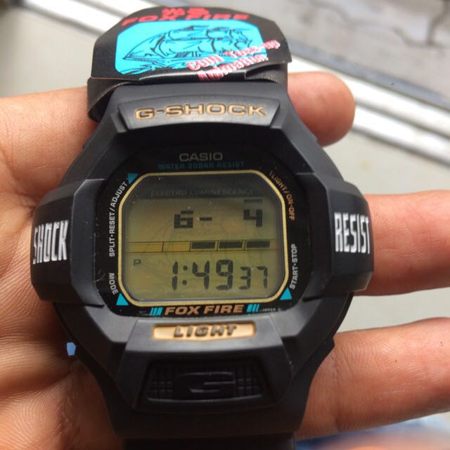 RARE \u0026 VINTAGE DW8010 Coin Toss, Men's Fashion, Watches \u0026 Accessories,  Jewelry on Carousell