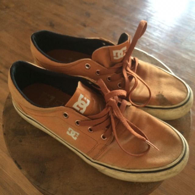 Sepatu Dc Original Coklat Fesyen Pria Sepatu Di Carousell