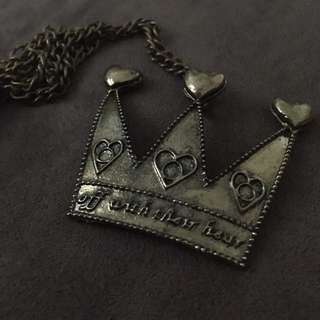 Queen Necklace