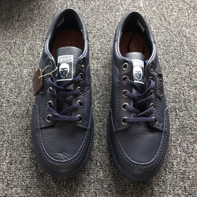 adidas garwen noel gallagher spezial Men s Fashion Footwear